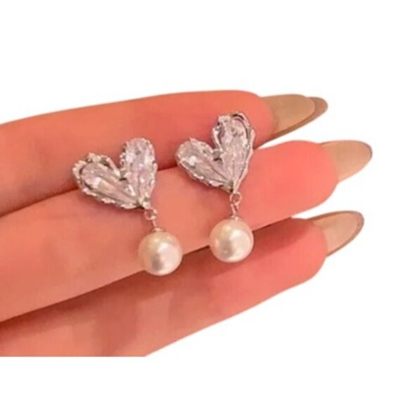 2/$24 Delicate Love Flash Diamond Pearl Earrings Silver|925 Silver - Picture 3 of 4